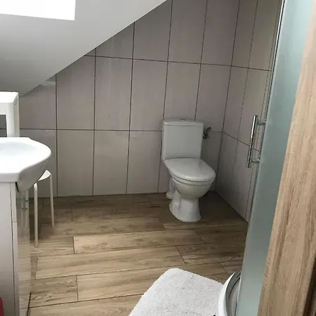 Pokoje Goscinne U Izy Łeba Zewnętrze zdjęcie