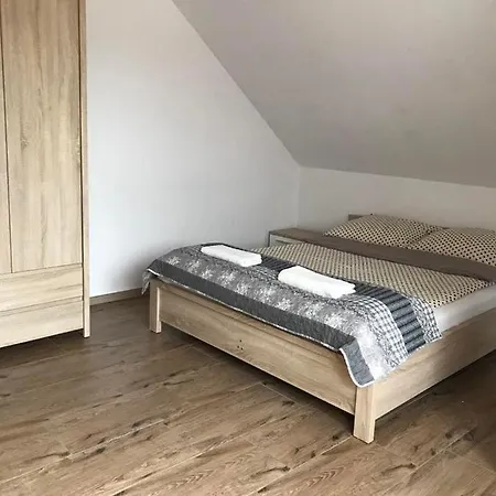 Pokoje Goscinne U Izy Łeba Zewnętrze zdjęcie